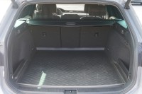VW Passat Variant 2.0 TDI Elegance R-Line
