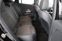 Mercedes-Benz GLA 180 DCT Progressive