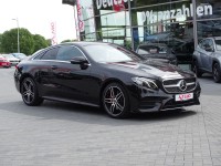 Mercedes-Benz E 200 E200 4Matic AMG Line 9G-Tronic