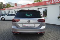 VW Passat Variant 2.0 TDI R-Line