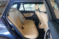 BMW 330 i xDrive Advantage