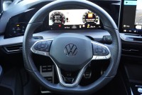 VW Golf VIII Variant 1.5 TSI R-Line