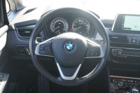 BMW 225 xe Advantage