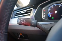 VW Passat Variant 1.5 TSI DSG R-Line