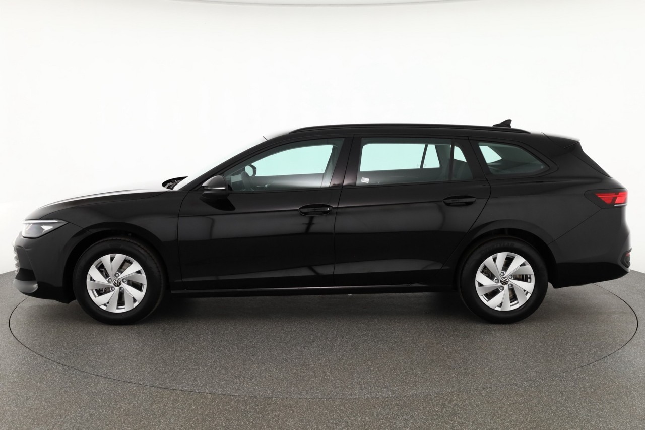 VW Passat Variant 1.5 eTSI DSG