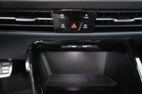 VW Golf VIII Variant 1.5 eTSI R-Line DSG
