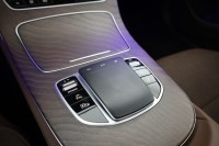 Mercedes-Benz E 300 E300 de T AMG Line 4Matic