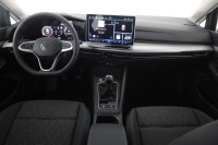 VW Golf VIII Variant 1.5 TSI