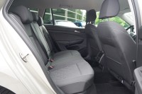 VW Golf VIII Variant 1.0 eTSI DSG