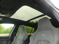 VW Golf VIII Variant 1.5 TSI R-Line