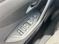Peugeot 308 SW 1.2 Hybrid 145
