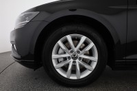 VW Passat Variant 1.5 TSI DSG Business