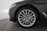 BMW 520 520dA Touring Luxury Line