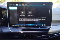 VW Golf VIII Variant 1.5 eTSI R-Line DSG