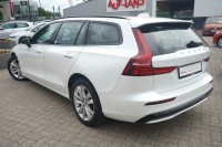 Volvo V60 Kombi 2.0 M-Hybrid Plus Dark