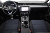 VW Passat Variant GTE