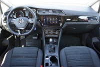 VW Touran 1.5 TSI DSG R-line