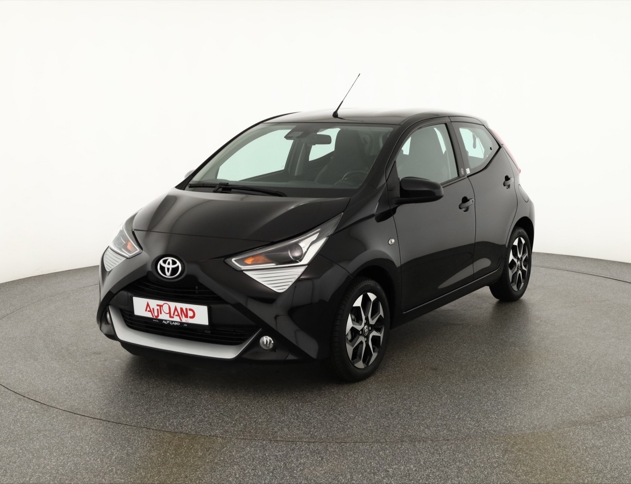 Toyota Aygo AYGO 1.0 x-play Team D