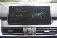 BMW 220 i Luxury Line Aut