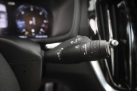 Volvo V60 B4 R Design