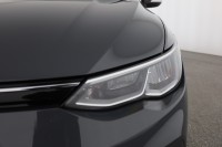 VW Golf VIII Variant 1.5 eTSI DSG