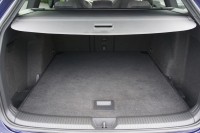 VW Golf VIII Variant 2.0 TDI DSG R-Line