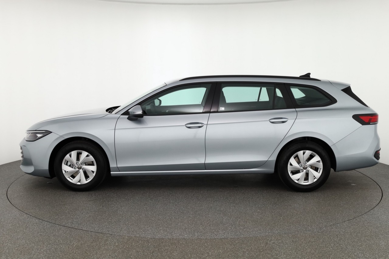 VW Passat Variant 1.5 eTSI DSG