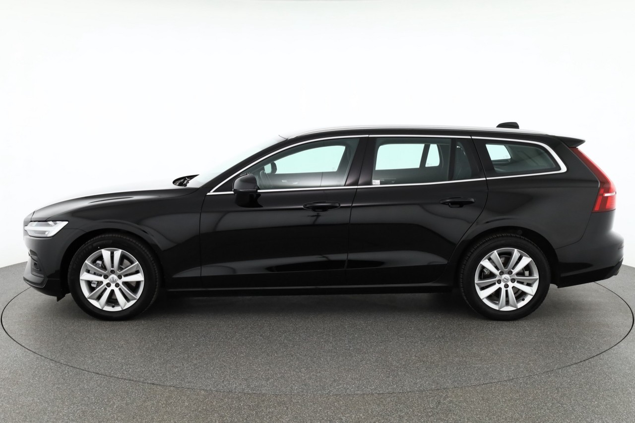 Volvo V60 B4 Momentum Pro Mild-Hybrid