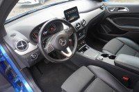 Mercedes-Benz B 220 B220d 4Matic