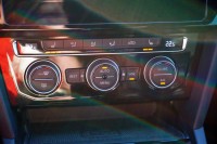 VW Passat Variant 2.0 TDI DSG R-Line