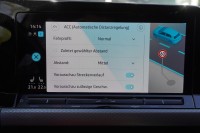 VW Golf VIII Variant 1.0 Active