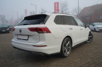 VW Golf VIII Variant 1.5 TSI R-Line