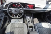 VW Golf VIII 1.5 eTSI R-Line DSG