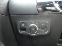 Mercedes-Benz B 180 B180
