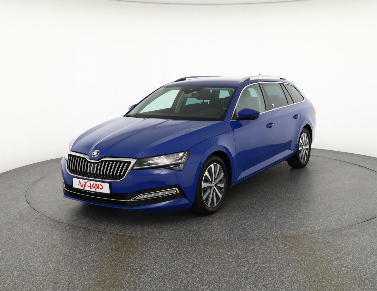 Skoda Superb 2.0 TDI Premium Edition VC