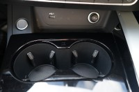 Audi A4 Avant 40 2.0 TDI advanced