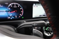 Mercedes-Benz Shooting Brake CLA 200 AMG Line