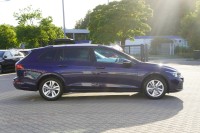 VW Golf VIII Variant 2.0 TDI DSG Life