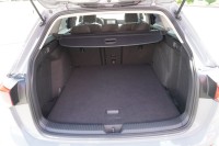VW Golf VIII Variant 1.0 eTSI DSG
