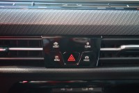 VW Golf VIII Variant R-Line eTSI