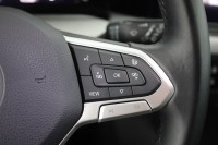 VW Golf VIII Variant 1.5 TSI Life