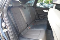 Audi A4 Avant 40 2.0 TFSI S line
