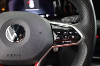 VW Golf VIII 2.0 TSI DSG GTI