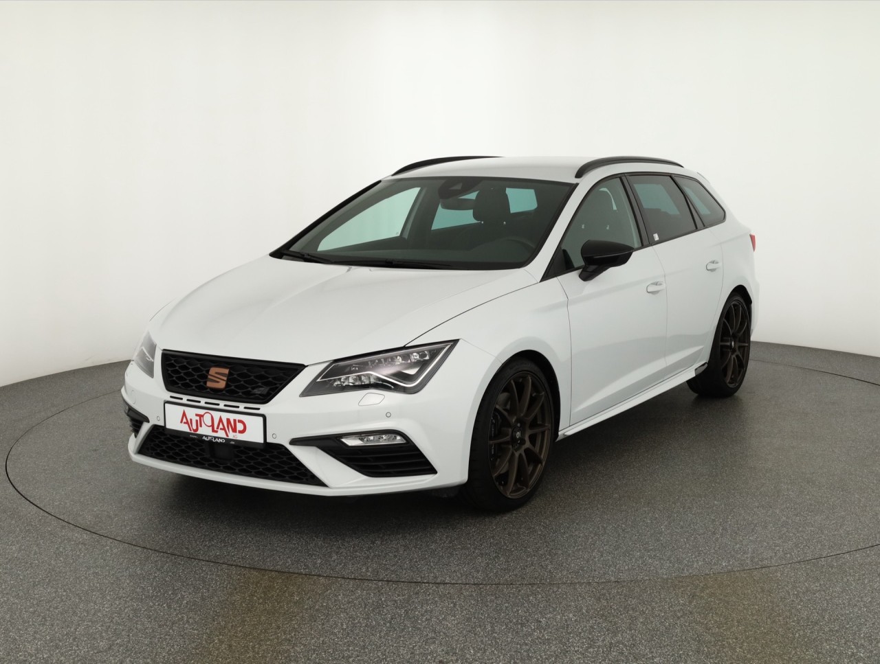 Seat Leon ST 2.0 TSI DSG Cupra 300 4Drive