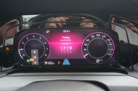 VW Golf VIII Life eTSI DSG