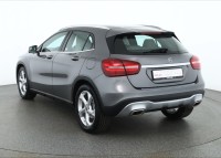 Mercedes-Benz GLA 200 Urban