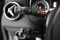 Mercedes-Benz GLA 200 Urban