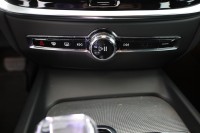 Volvo V60 B4 R Design