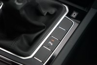 VW Passat Variant 1.5 TSI Business Pano Stdhz.