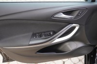 Opel Astra 1.2 Turbo Elegance